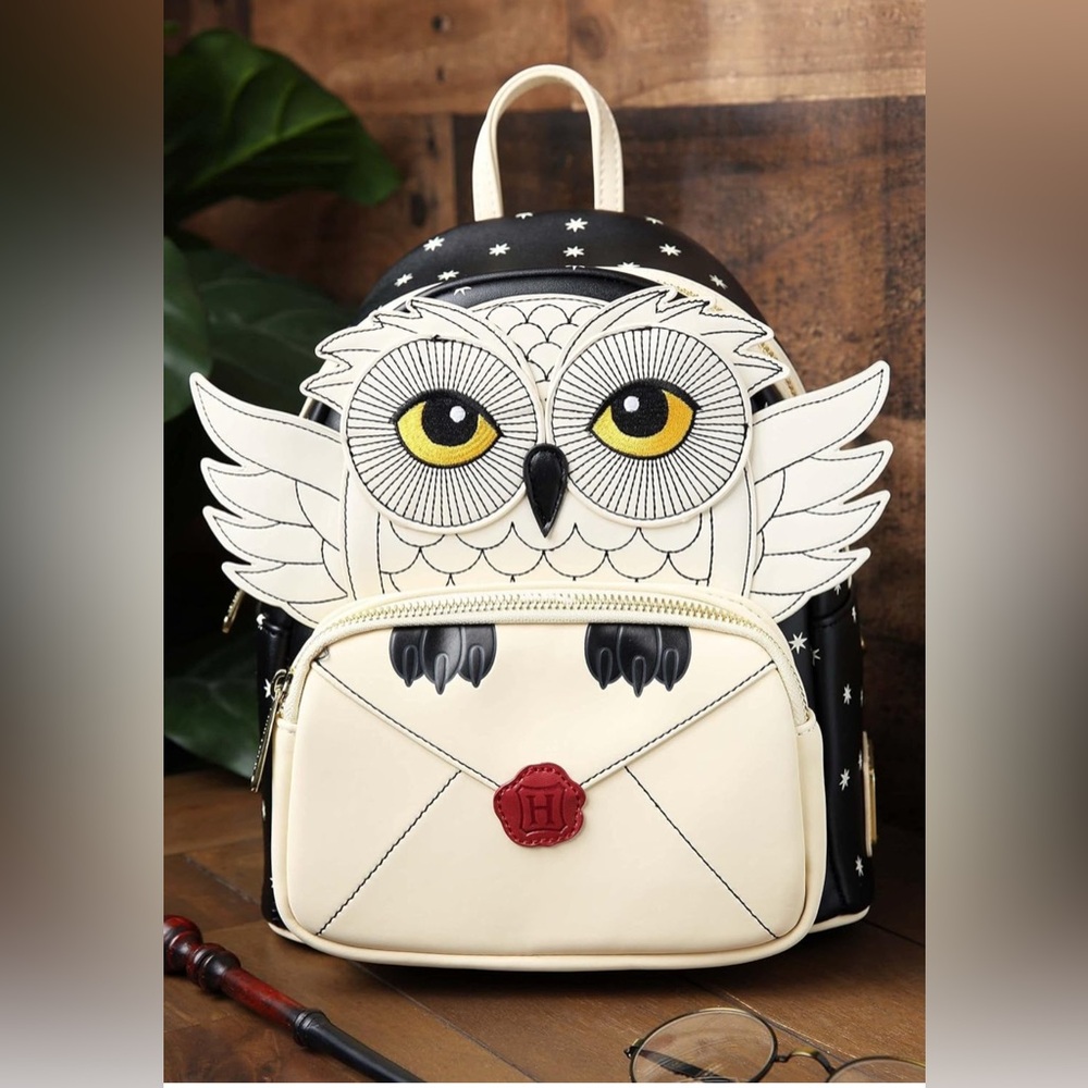 Loungefly Harry Potter Hedwig Howler Mini Backpack